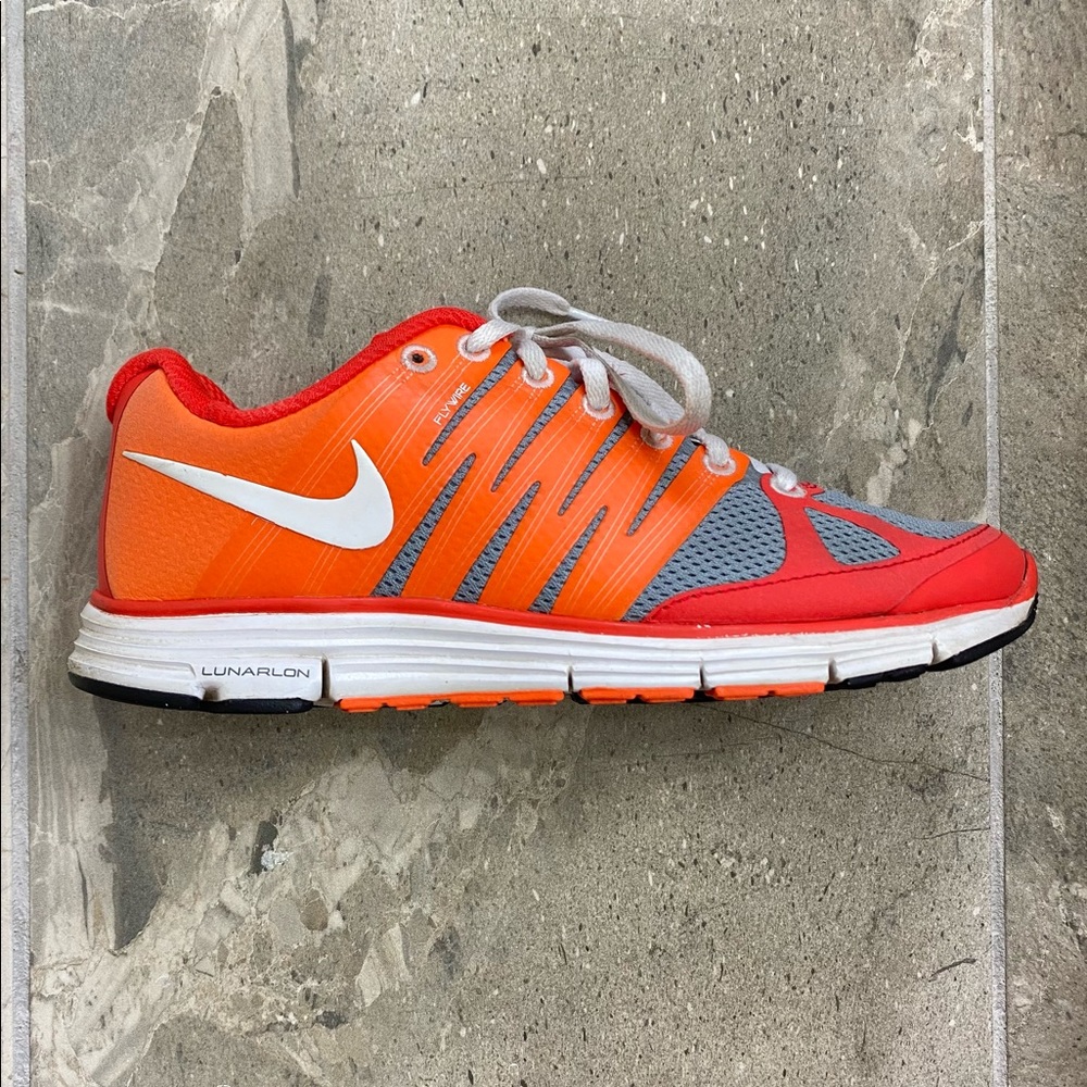 Nike Lunarlon Running Shoes Women’s Size 7.5